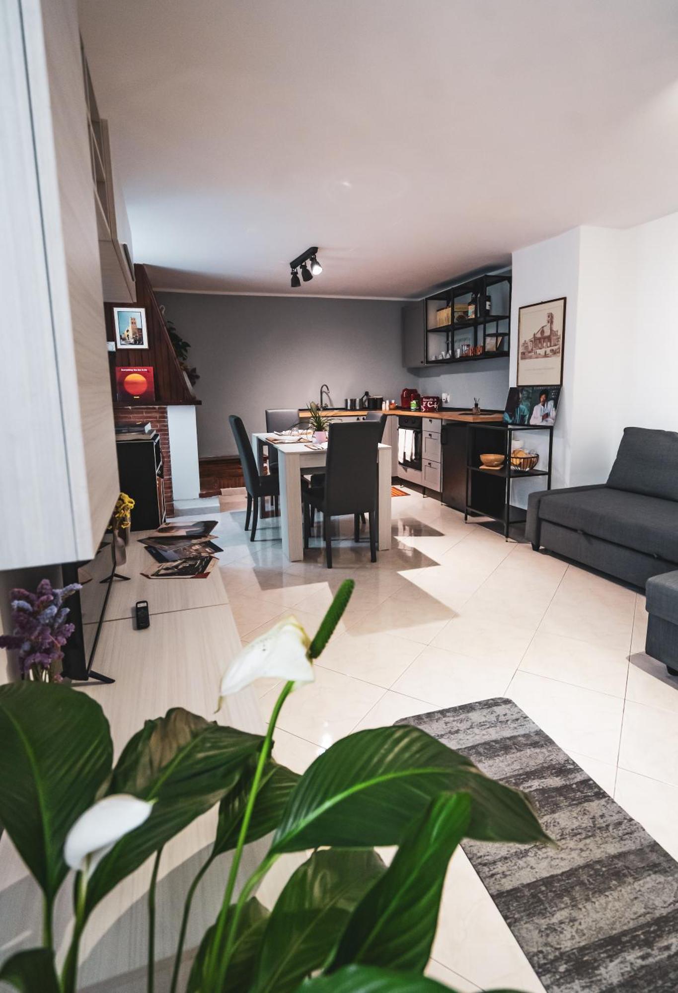 Casina Carina - Intero Appartamento Indipendente Alatri Экстерьер фото